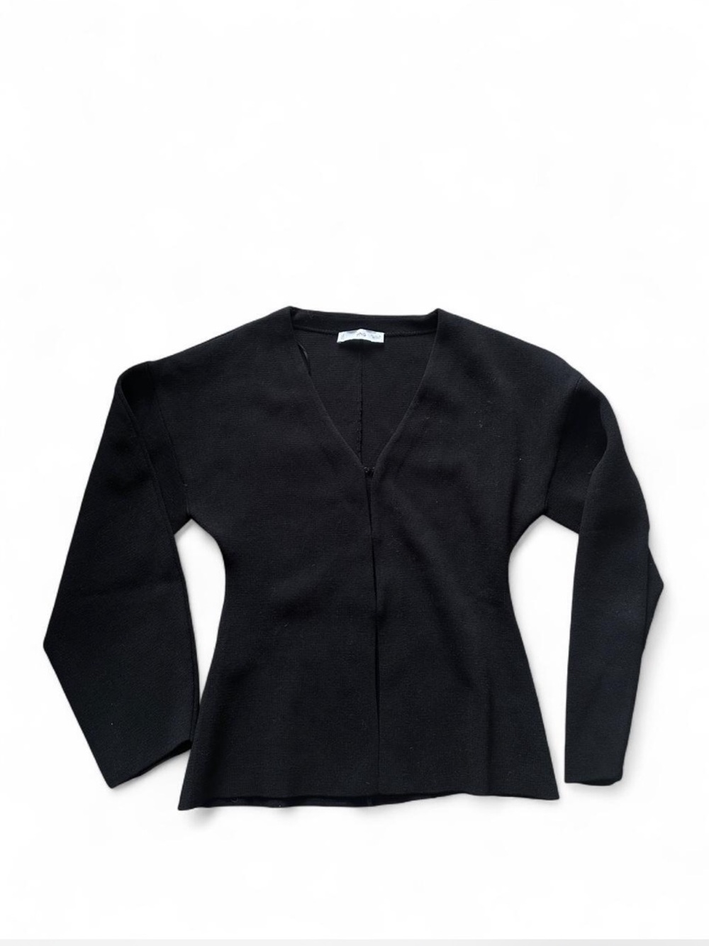 Black thick mango blazer cardigan with V-neck and button-up front #knitwear